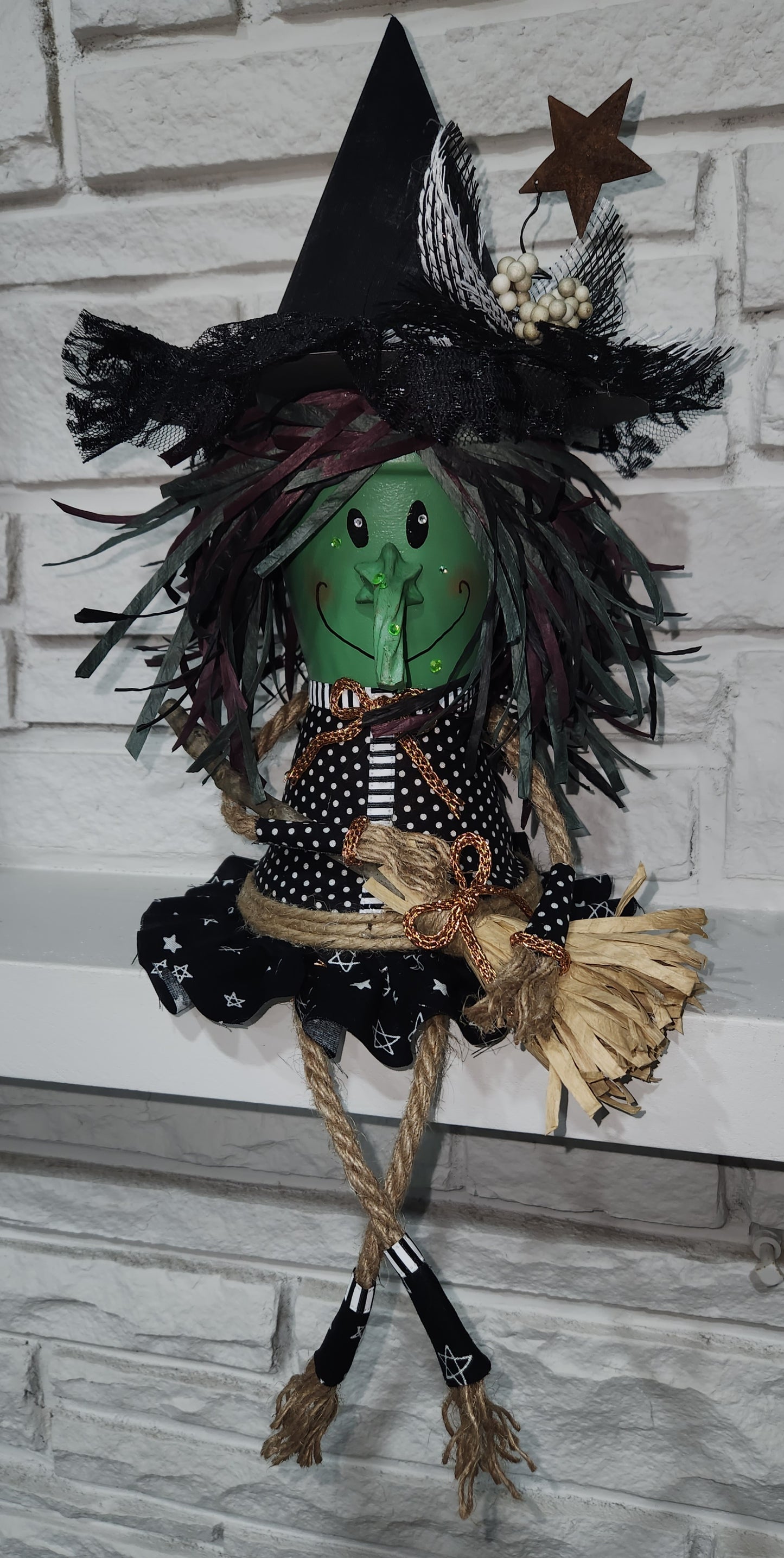 clay pot witch