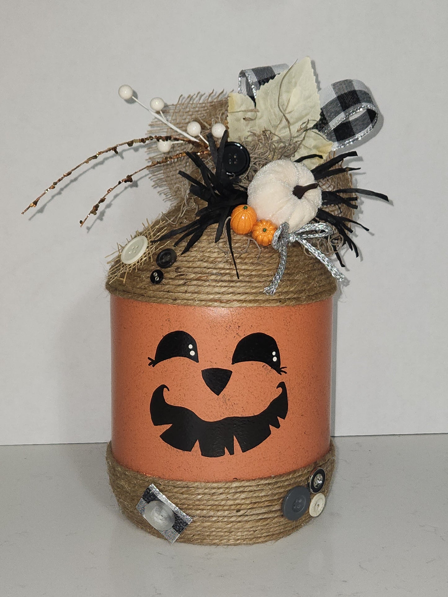 glass gallon jug jack-o-lantern